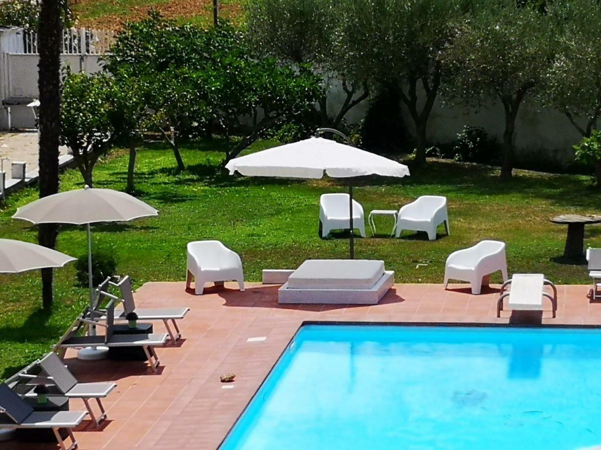 סליצ'ה סלנטינו Borgo Fiore Country House מראה חיצוני תמונה